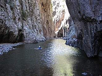 Floating down the Canyon de Somoto