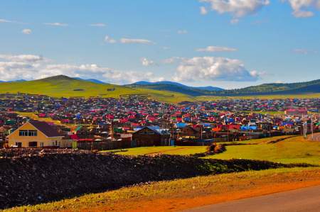 In the north of Mongolia, I saw many villages... without any ger! 