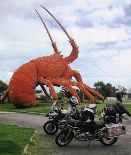We stopped in Kingston for lunch.