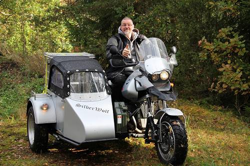 Wolfi with sidecar.